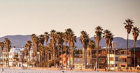 Los Angeles, Unique Moments in Style, Food, and Sports