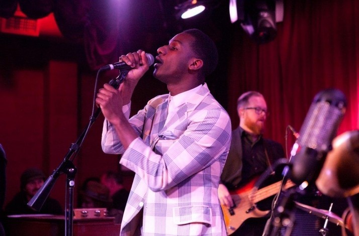 How to Throw a Party: An Evening with John Mayer & Leon Bridges How to Throw a Party: An Evening with John Mayer & Leon Bridges (1)