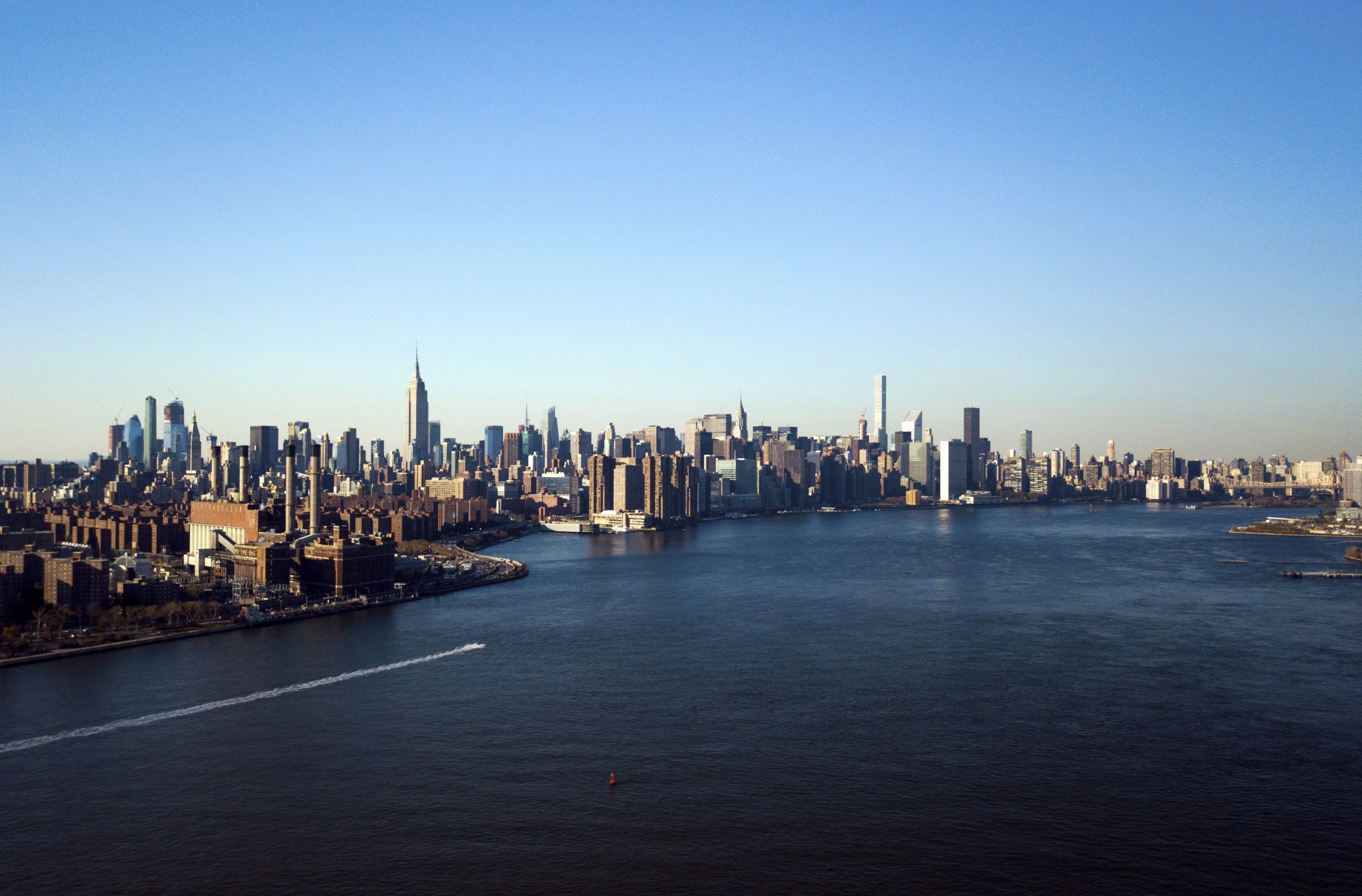 Drone Lesson with a Certified Pilot: In Brooklyn, New York Drone Lesson with a Certified Pilot: In Brooklyn, New York (1)