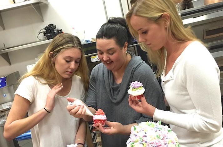 Two Day Private Cake Baking And Decorating Class In The