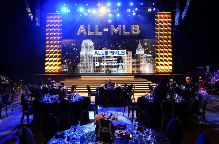 Photo: pointauctions.com Mastercard table gives fans access to 2026 MLB Awards Show