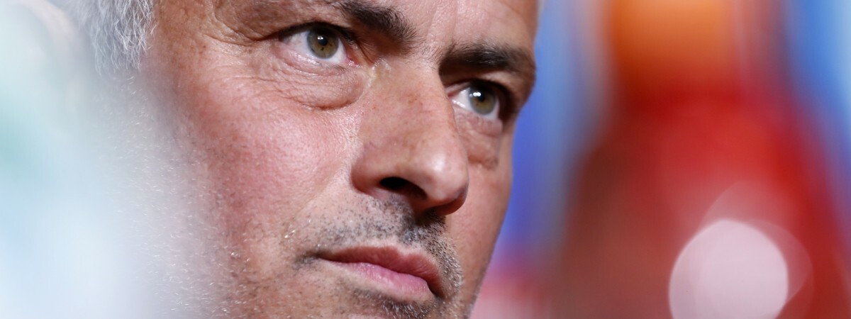 Sharpen your football skills through a tactical masterclass with legendary manager José Mourinho: In Lisbon, Portugal