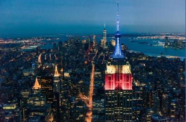 45 Minute Couples Private Helicopter Tour over New York: Harrison, New York