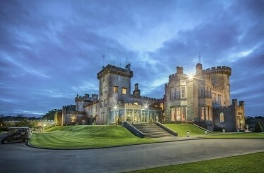 A panoramic view of the castle.