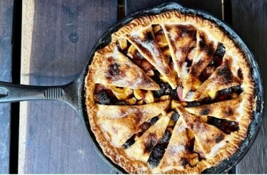 A pie served at Prudencia restaurant in Bogota