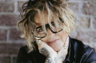Amy Wadge