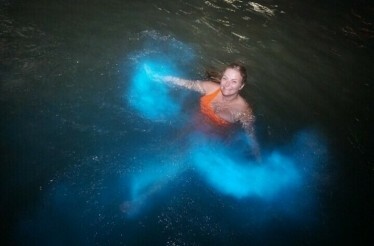 A lady at the luminous lagoon