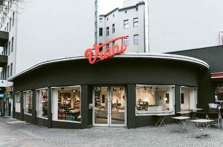 Exterior of Viani, Italian deli in Berlin