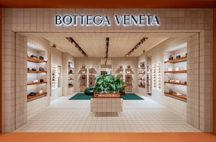 Outside view of Bottega Veneta boutique at Central Chidlom