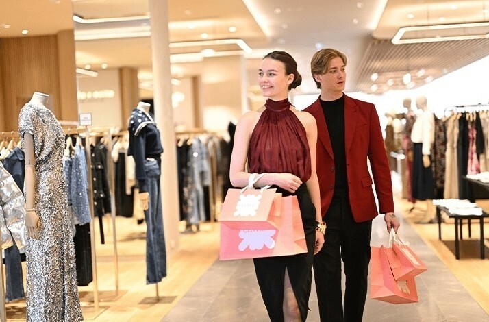 A couple shopping in a luxury store in Central Chidlom