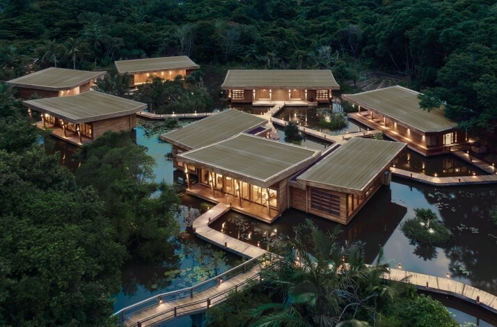 A panoramic view of the hotel.