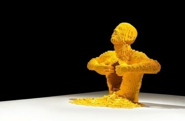 Spectacular LEGO® sculpture at The Art of the Brick in Marseille.