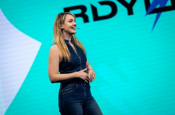 Iconic esports host and Mastercard Ambassador Sjokz