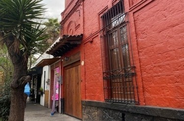 Exterior of the Casa Kahlo Museum building.