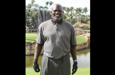 Golf and Lunch with New York Football Legend Lawrence Taylor: Suffern, New York