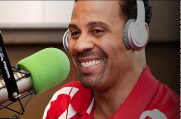 Lunch with an NFL Pro Bowler: Meet the Former Titans Safety at a Nashville Restaurant: Nashville, Tennessee