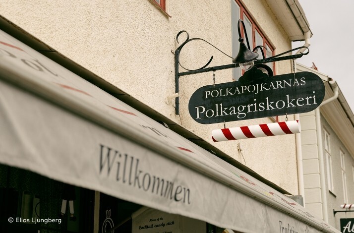 A view of the Polkapojkarna candy shop, located on the main street of Gränna, Sweden. ©Elias Ljunberg