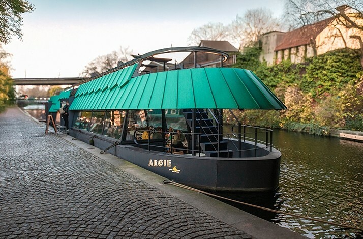 Outside of The cheese Barge restaurant in London 