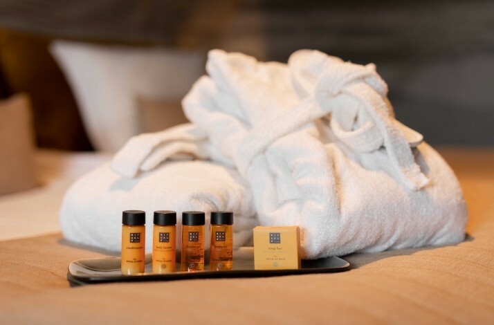 Welcome set and bath robe served at Grand Hotel Beatrix.