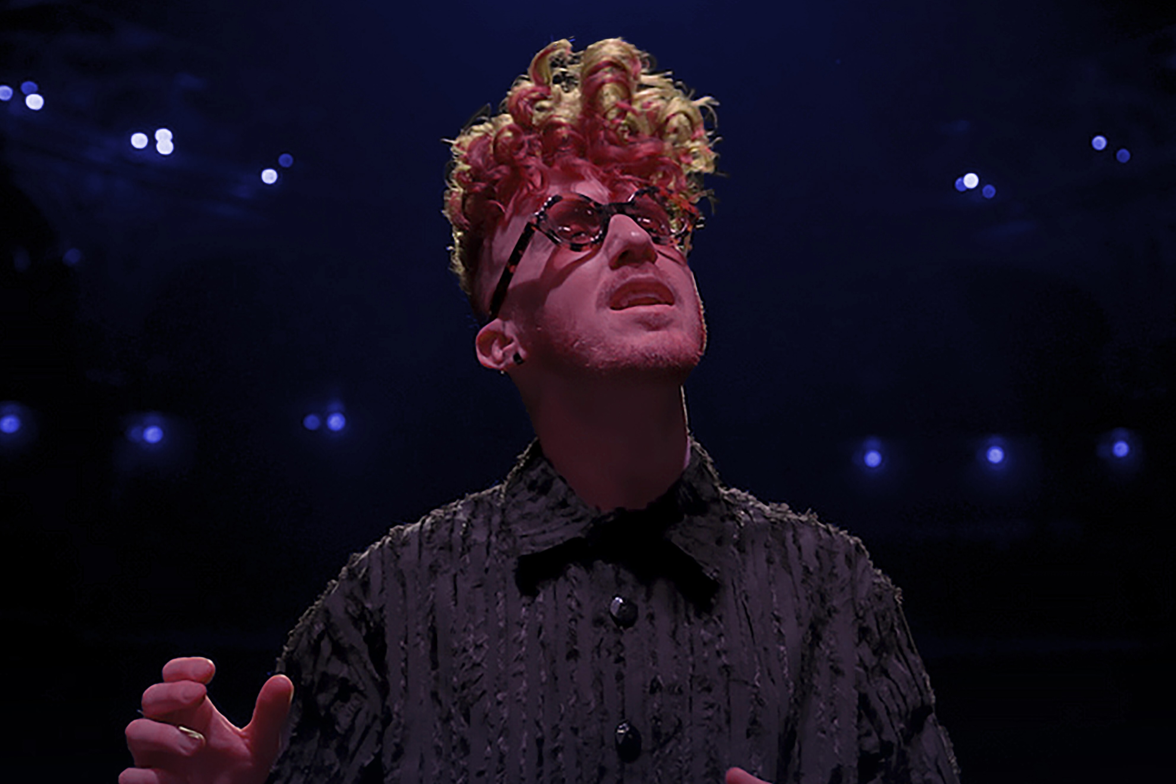 Experience Daley live from premium reserved seats