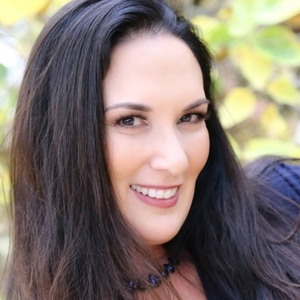 Responsive image Jennifer Perez