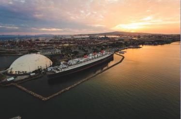 30-Minute South Bay Helicopter Tour: Long Beach, California