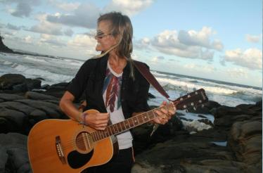 Private Guitar Lesson with Robin Rossi: Los Angeles County, California