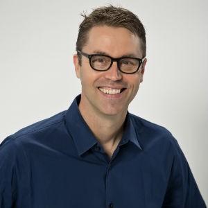 Responsive image Deke Sharon