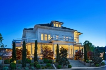 Celebrity Chef-Led Lamb Butchery Demo, Cooking Class, and Four-Course Meal: St. Helena, California