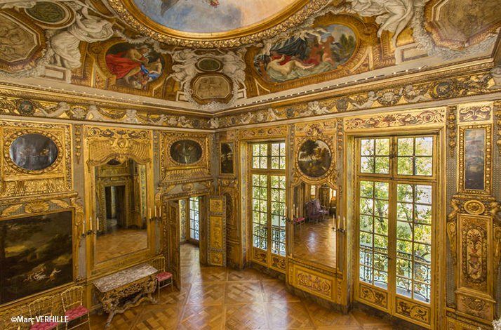 The luxurious interior of  Hôtel de Lauzun, a stunning residence on the island of Île Saint-Louis ©Marc Verhille