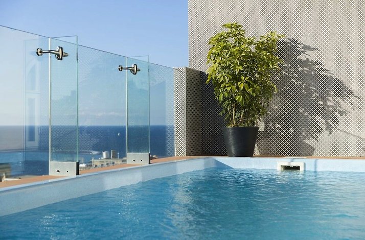 Rosselli: In United States (1)