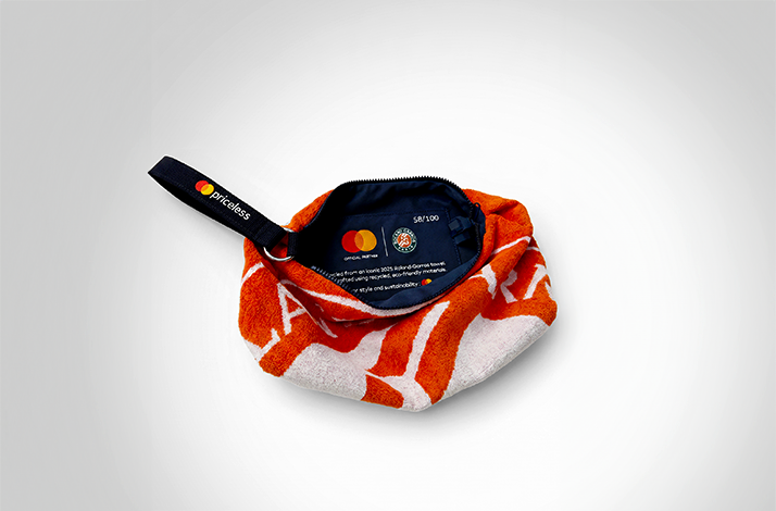 Interior of Roland-Garros toiletry bag showing limited-edition number.
