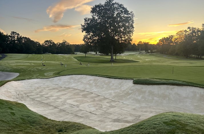 Golf course at Mount Vernon Country Club at sunrise.