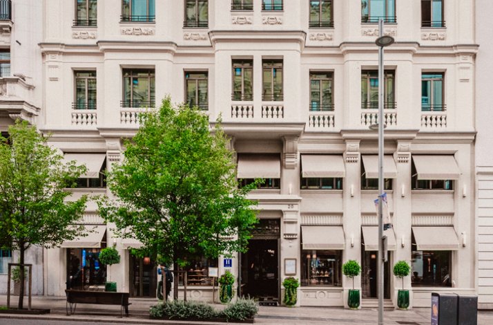 Branch Madrid Exterior View