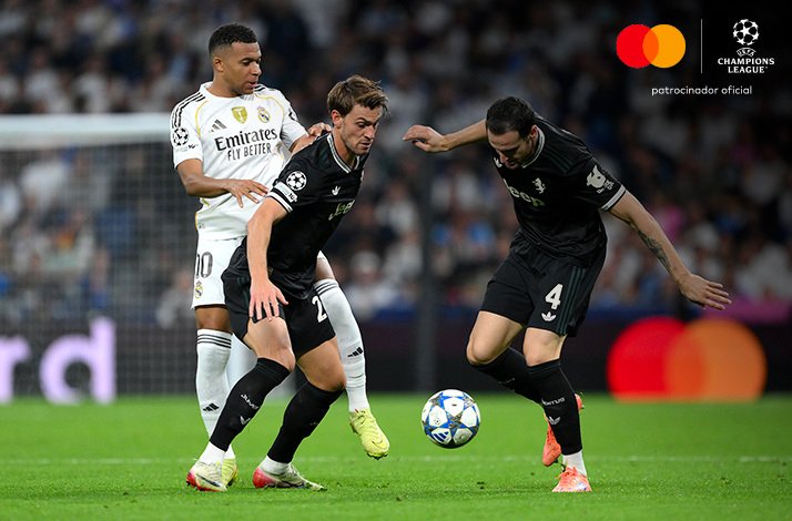 Image from a match Real Madrid FC versus Juventus during UEFA Champions league.