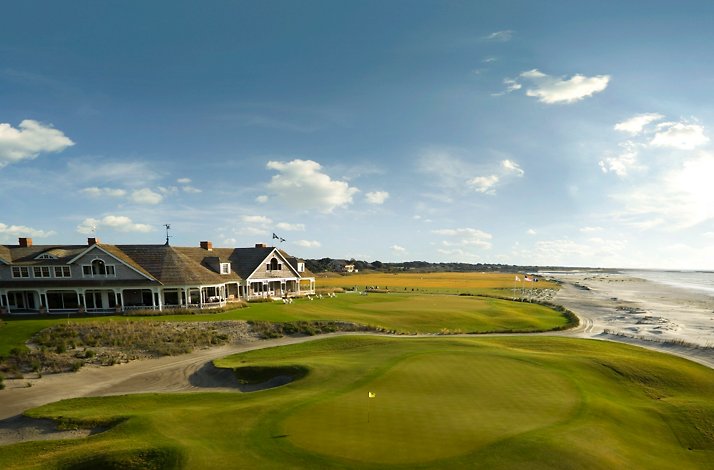 This image shows the Kiawah Island Golf Resort clubhouse situated alongside the oceanfront course.