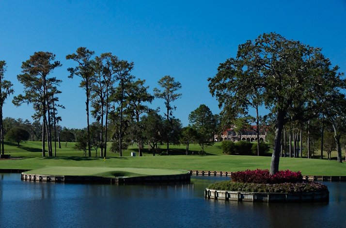 A view of  the iconic 17th hole at the THE PLAYERS Stadium Course at TPC Sawgrass, renowned for its island green.