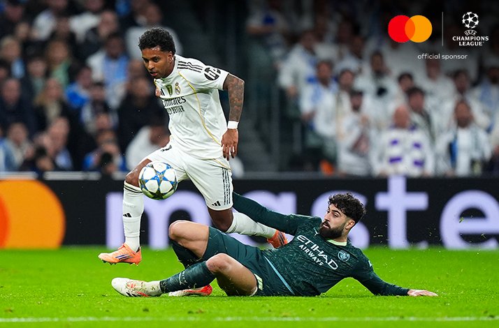 Players of Real Madrid CF and Manchester City photographed during an UEFA Champions League match.
