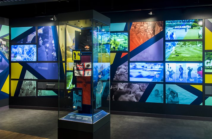 Displays at R&A World Golf Museum.