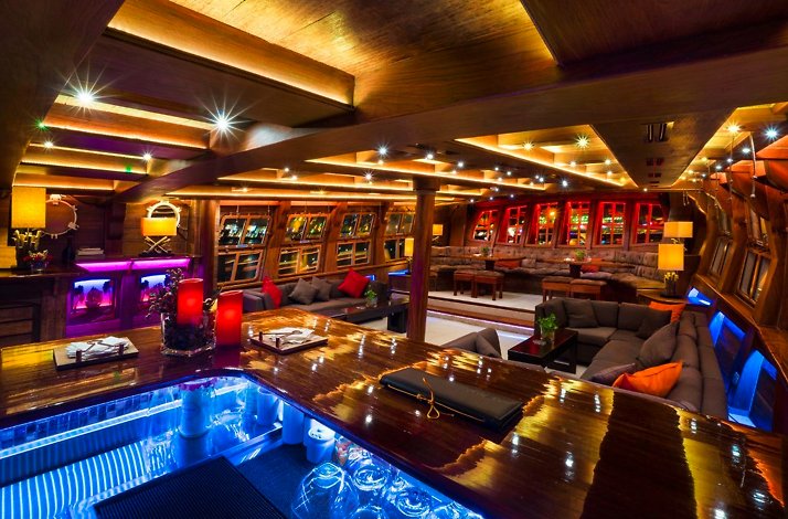 The luxurious seatings at Royal Albatross's bar area.