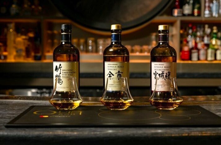 Enjoy a delectable appetizer and seasonal whiskey at Quin Bar with Priceless: In New York, New York (1)