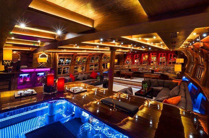 The luxurious seatings at Royal Albatross's bar area.