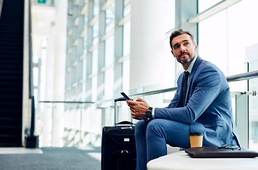 Максимален комфорт преди полет с LoungeKey™ и Priority Pass от Mastercard®