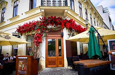 10% cashback for your restaurant check