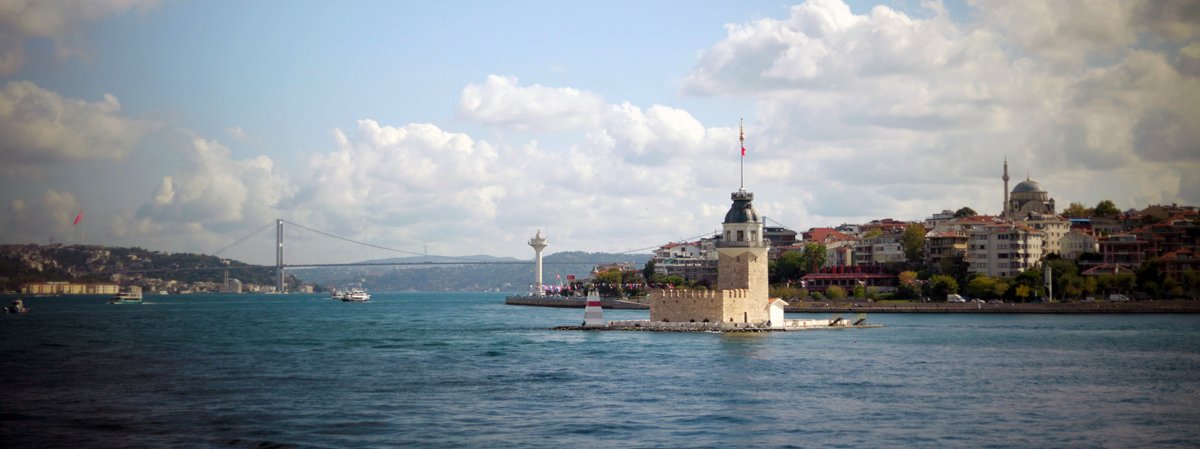 The historic Maiden's Tower (Kız Kulesi) situated on a small islet in the Bosphorus Strait in Istanbul, Turkey.