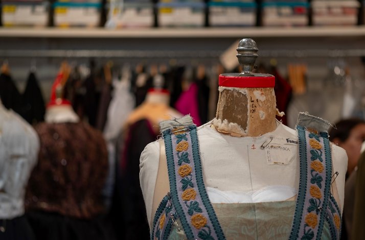 Close shot from a mannequin wearing a dirndl, a traditional dress from the alphine regions of Austria .