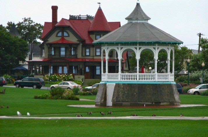 Distinctive architecture of Martha's Vineyard.