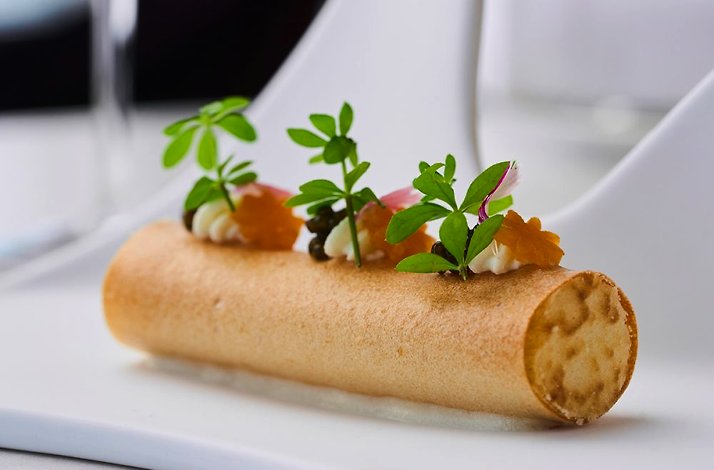 Dessert plate at At.mosphere Burj Khalifa's