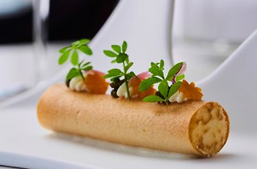 Dessert plate at At.mosphere Burj Khalifa's