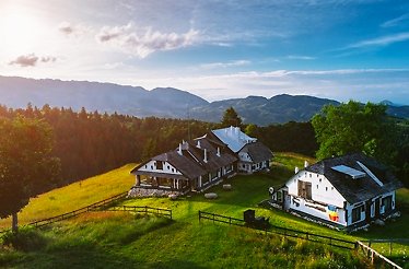 Bird's eye view at Amfiteatrul Transilvania on a sunny day.